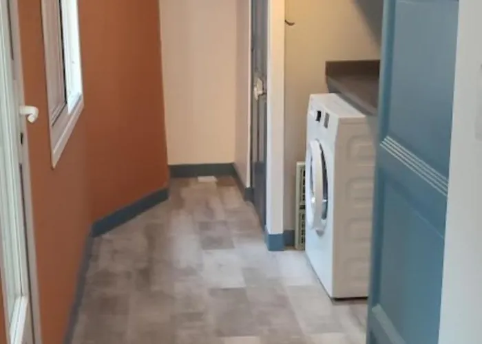 Maison Flojan * Μπεζιέ